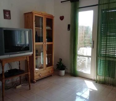 Balatonmariafurdo House | Holiday home in Balatonmariafürdo 19327