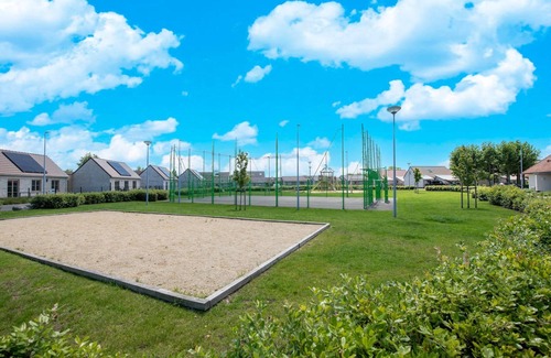 Koksijde House | Holiday Home in Koksijde with Garden