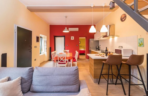 Valdebek House | Holiday Home in Pula with Private Pool
