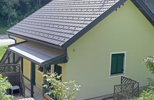 Waldbach-Monichwald House | Holiday home in Waldbach / Joglland, near ski area St. Jakob im Walde in Styria