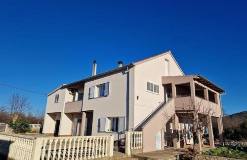 Velim Apartment | Holiday Home Iva & Luca