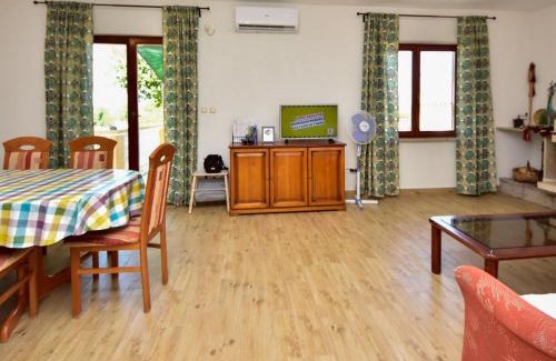Krusevo House | Holiday Home Kate by Interhome