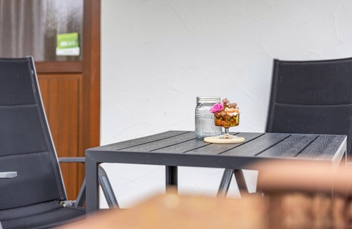 Bad Urach House | Holiday Home "Katrin" with Private Terrace & Wi-Fi