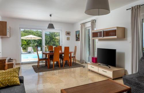 Opatija House | Holiday Home Kvarner with private heated pool