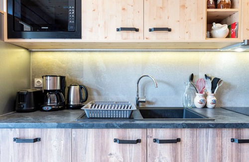 Bessans House | Holiday Home 'L'attrape Rêves' with Mountain View and Wi-Fi