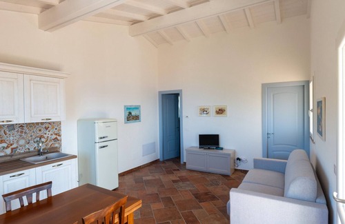 Patresi House | Holiday Home 'L' Elicriso' with Sea View, Wi-Fi and Air Conditioning