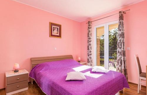 Medvidici House | Holiday Home Lara by Interhome