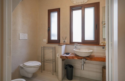 Conversano House | Holiday Home 'Le Badesse Mitrate' with Wi-Fi and Air Conditioning