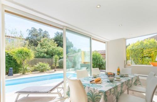 Cogolin House | Holiday Home Le Clos du Mûrier by Interhome