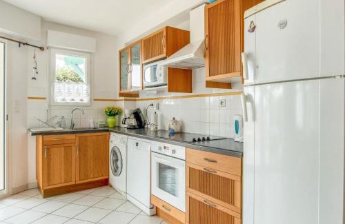 Mimizan-Plage House | Holiday Home Le Hameau des Pêcheurs-1 by Interhome