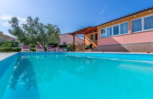 Sikici House | Holiday Home Majoli