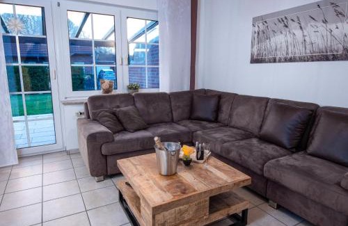 Norddeich House | Holiday Home Martina by Interhome
