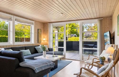 Ristinge House | Holiday Home Melvin - 700m from the sea by Interhome