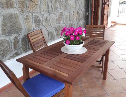 Lipari Historic Centre Apartment | Holiday home Mennulita