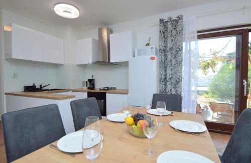 Murter House | Holiday Home Mihotić by Interhome