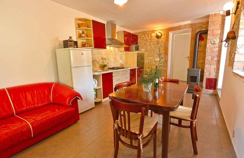 Peresiji House | Holiday home mit Pool und Klimaanlage