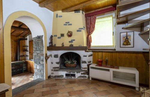 Traona House | Holiday Home Moncucco Mountain Home by Interhome