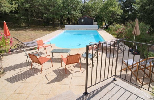 Merindol House | Holiday Home, nature and swimming pool in Provence !