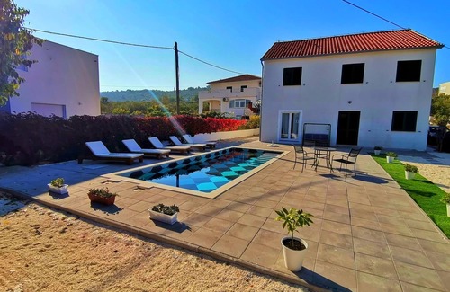 Slatine House | Holiday Home Nino with private pool