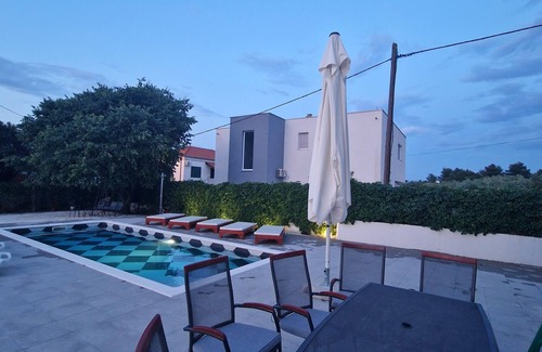 Slatine House | Holiday Home Nino with private pool