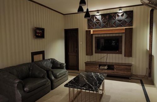 Murree House | Holiday home On The rocks