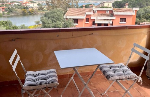 Baia Caddinas House | Holiday Home 'Orizzonti 32' with Sea View and Private Terrace
