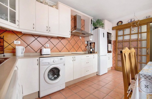 San Fernando House | Holiday Home 'Paca' with Private Terrace, Wi-Fi and Air Conditioning