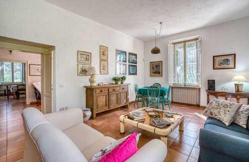 Lidarno House | Holiday Home "Palazzetto Bovini" with Wi-Fi and Private Pool