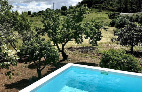 Santiago do Cacem House | Holiday Home 'Casa Lobata Da Maria' with Mountain View, Wi-Fi and Air Conditioning