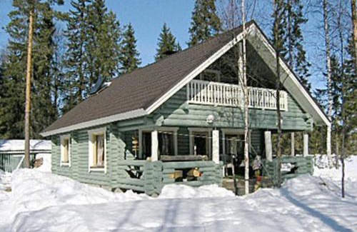 Kaavi House | Holiday Home Puuhapirtti by Interhome