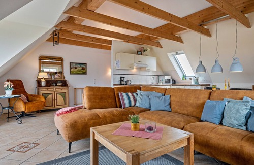 Nordstrand House | Holiday Home 'Schobüll' with Sea View, Private Terrace and Wi-Fi