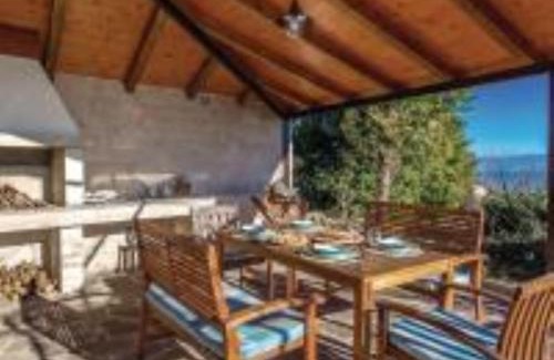 Brsec House | Holiday Home Sea view