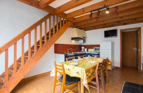 Mimizan-Plage House | Holiday Home Sicard-6 by Interhome