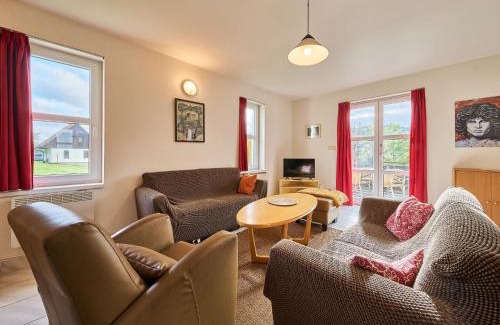 Starkov House | Holiday Home Stárkov by Interhome