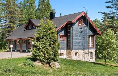 Tahkovuori House | Holiday Home Syvärinkulta b by Interhome