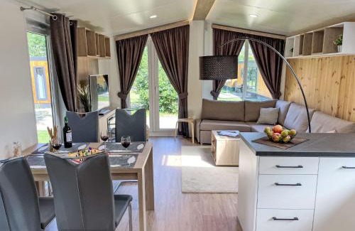 Riedenburg House | Holiday Home Tiny Haus Drei Burgen by Interhome