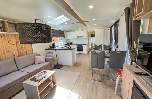 Riedenburg House | Holiday Home Tiny Haus Drei Burgen by Interhome