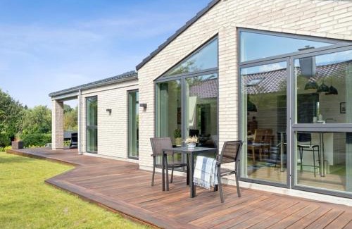 Hornbaek House | Holiday Home Troels - 945m from the sea by Interhome