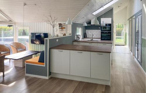 Kramnitse House | Holiday Home Vibelunden Rødby X