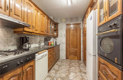 Rubi House | Holiday Home "Villa Julia" with Private Terrace, Wi-Fi and Air Conditioning