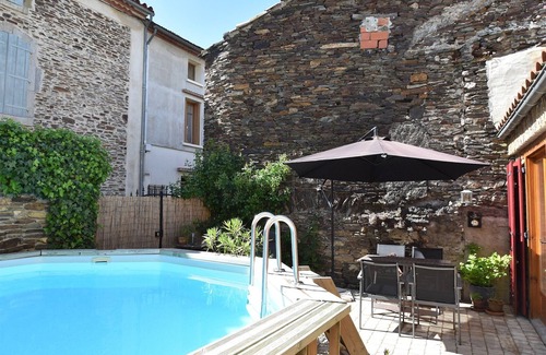 Cuxac-Cabardes House | Holiday home with pool in Cuxac-Cabardès