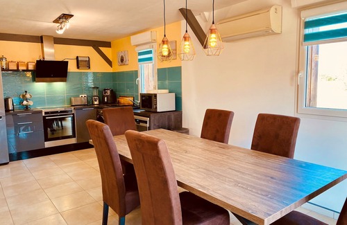 Capdrot House | Holiday Home with 3 Bedrooms, Aircon and Private Heated Pool - 40 Mins Bergerac