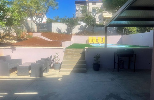 Vintijan Villa | Holiday home with pol Pula center near the beach