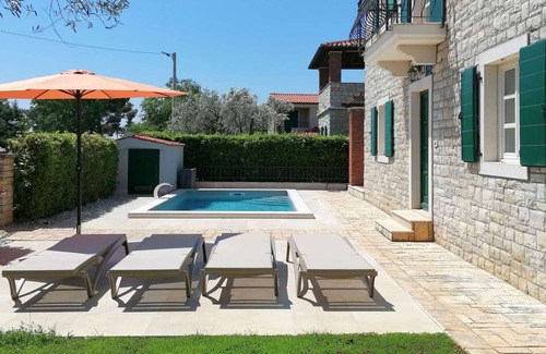Buici House | Holiday home with pool for 5 persons near Poreč