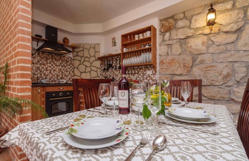 Vinodolska opcina House | Holiday home with swimming pool, sauna and air conditioning
