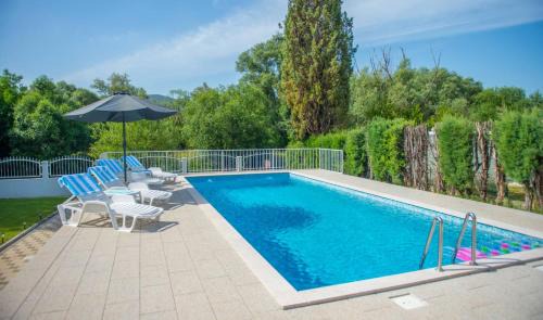 Blagaj House | Holiday Home ZLATAR next to Buna river