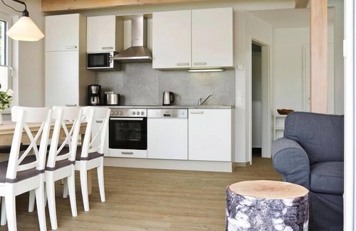 Hechthausen House | Holiday homes by the lake in the Geesthof holiday park, Hechthausen