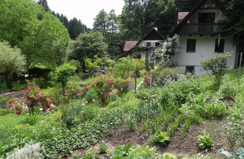 St Andra-Hoech House | Holiday house St. Andrä im Sausal for 3 - 10 persons with 5 bedrooms - Holiday house