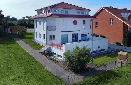 Hohen Wieschendorf House | Holiday house Hohen Wieschendorf for 1 - 15 persons with 7 bedrooms - Holiday house