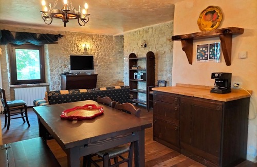 Penna San Giovanni House | Holiday house Penna San Giovanni for 1 - 10 persons with 4 bedrooms - Holiday home